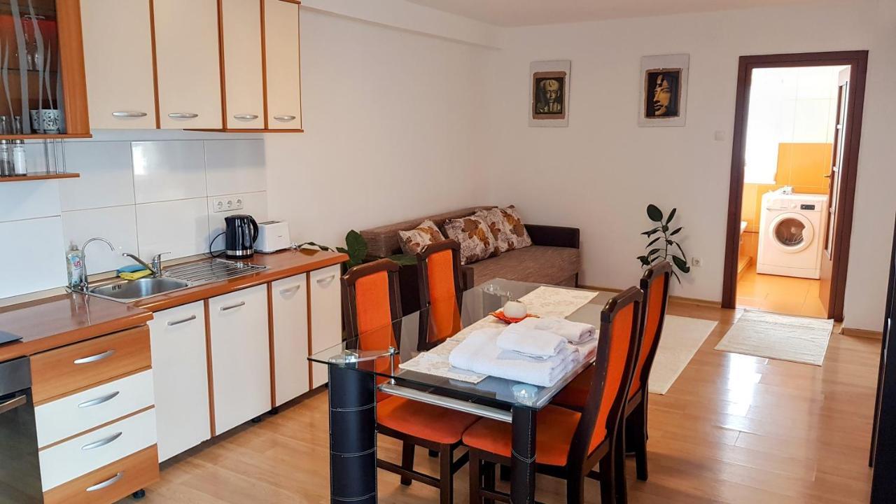 Lend Apartment Miercurea Ciuc Exteriör bild